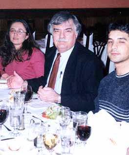 Justin McCarthy dines with Turkish-American students from the University of Pennsylvania
