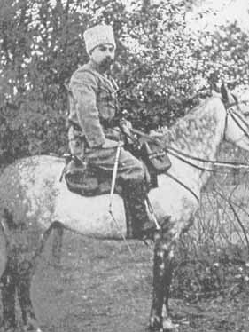 General Drastamat Kanayan, or "Dro"